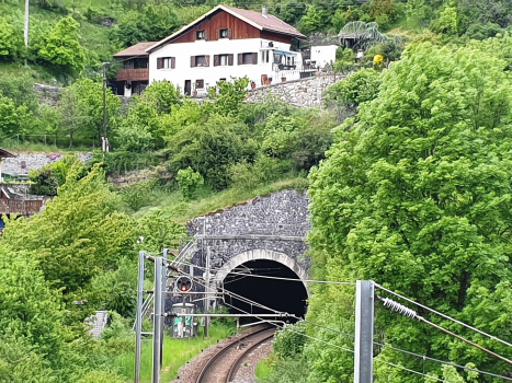 La Boucle Loop Tunnel