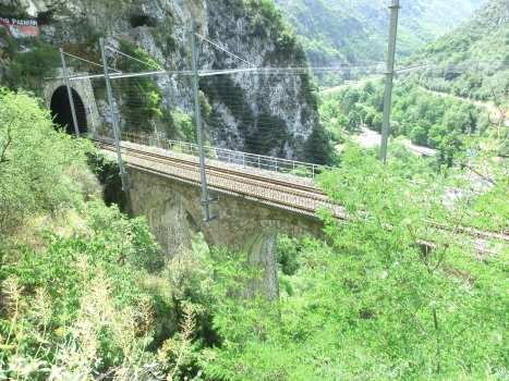 Saint Roch Railway Tunnel northern portal