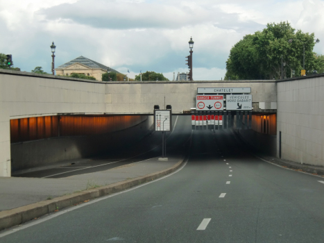 Tunnel de la Place de la Concorde 1