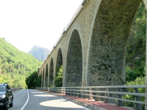 Eboulis Viaduct