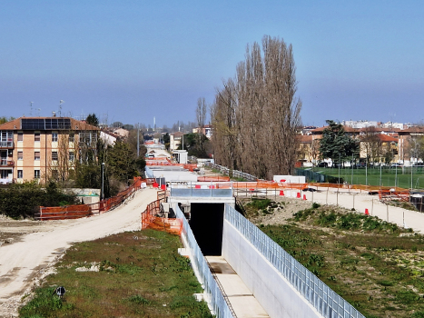 Tunnel de Via Bologna