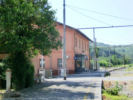 Bahnhof Ferrania