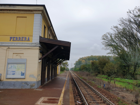 Bahnhof Ferrera Lomellina