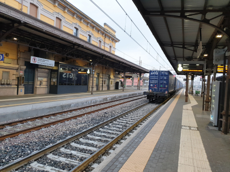 Fidenza Station