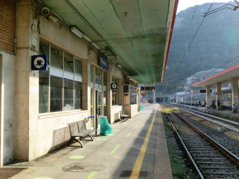Bahnhof Finale Ligure Marina