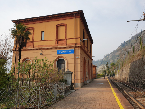 Bahnhof Fiumelatte