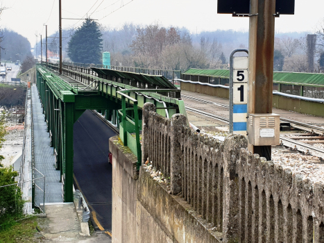 Turbigo Bridge after 2022 refurbishment