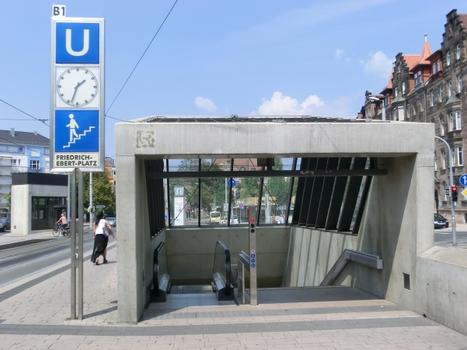 Friedrich-Ebert-Platz Metro Station, access