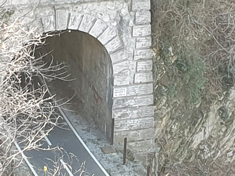 Tunnel Cimitero della Botta