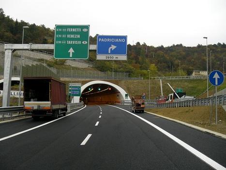 Carso-Tunnel