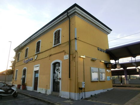 Gaggiano Station