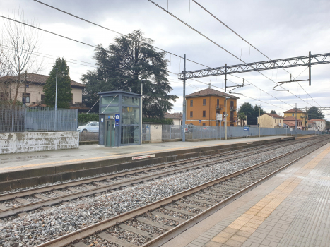 Gare de Gazzada Schianno-Morazzone