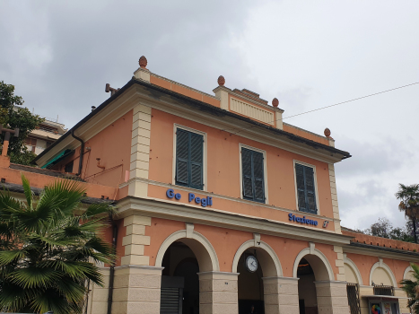 Gare de Genova Pegli
