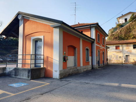 Gemonio Station