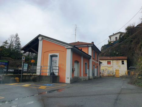 Bahnhof Gemonio