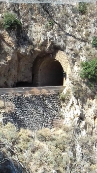 Tunnel Topolia