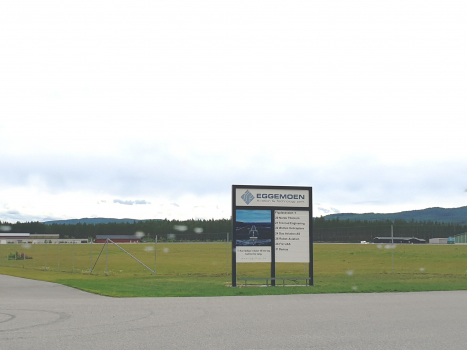 Aéroport de Hønefoss, Eggermoen