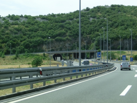 Škurinje II Tunnel eastern portals