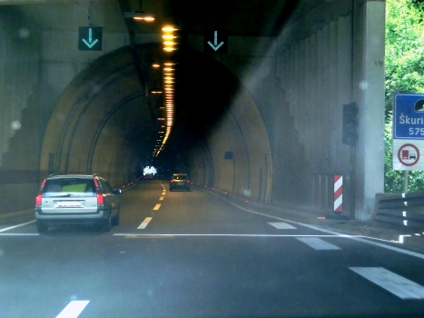 Škurinje II Tunnel eastern portal