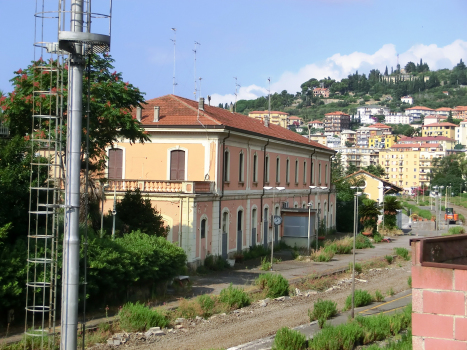 Bahnhof Imperia Oneglia