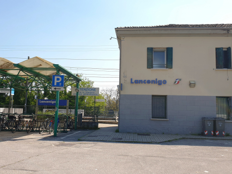 Lancenigo Station