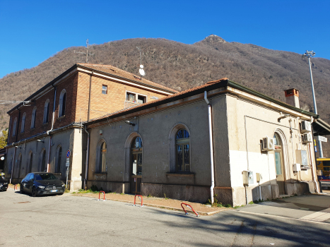 Bahnhof Laveno-Mombello