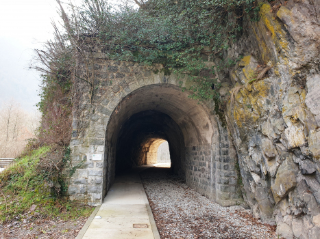 Tunnel de Lavenone