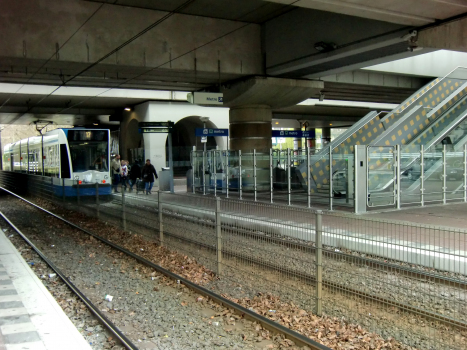 Bahnhof Lelylaan
