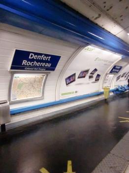 Denfert-Rochereau Metro Station, line 4 platform