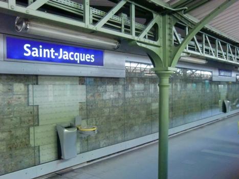 Metrobahnhof Saint-Jacques