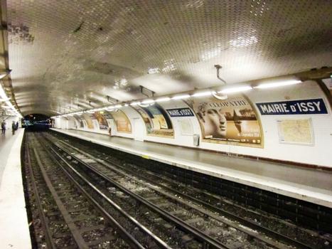 Station de métro Mairie d'Issy