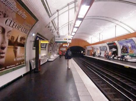 Metrobahnhof Pasteur