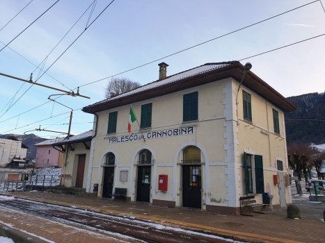 Malesco Station