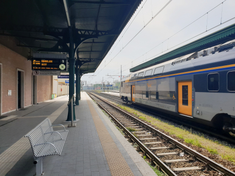 Gare de Mantova