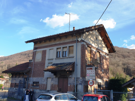 Marchirolo Station
