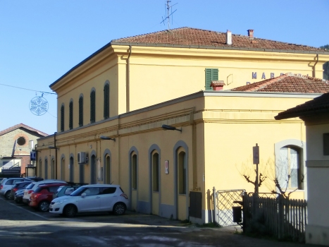 Gare de Marradi-Palazzuolo sul Senio