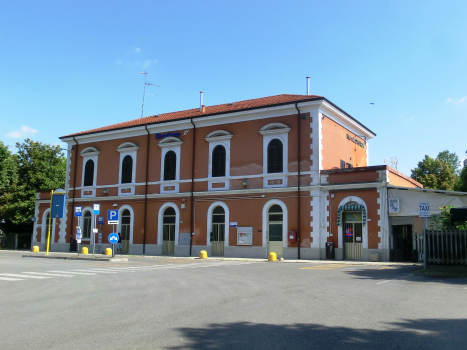 Massalombarda Station