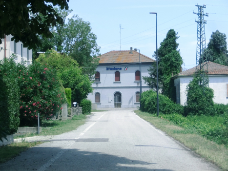 Bahnhof Mezzano