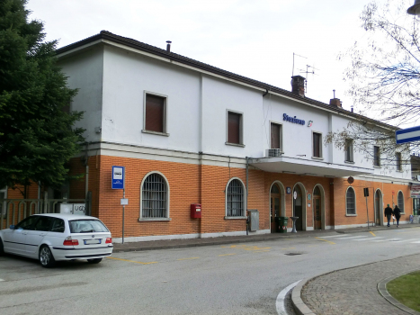 Mezzocorona Station