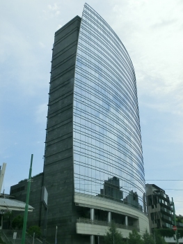 Cesar Pelli C Tower