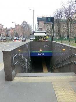 Milano Dateo Station, access