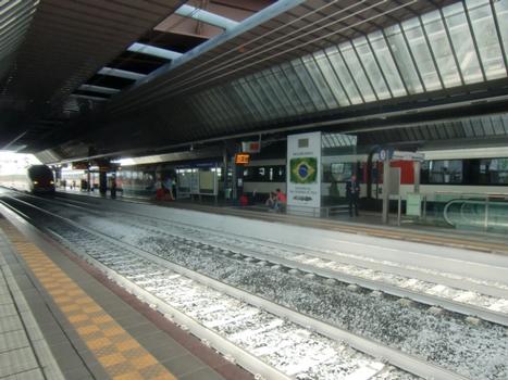 Bahnhof Rho Fiera Milano Expo 2015