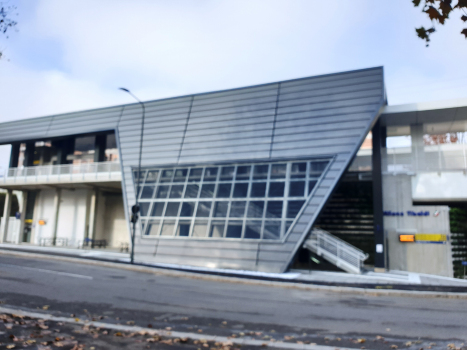 Milano Tibaldi Università Bocconi Station