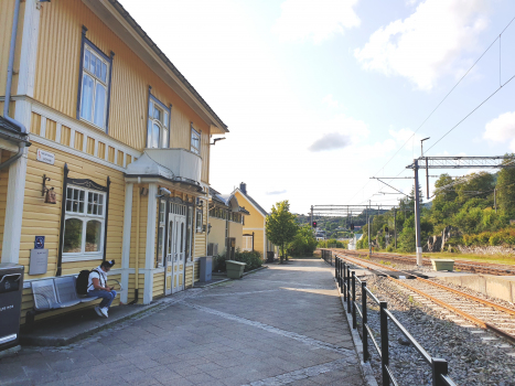 Bahnhof Moi