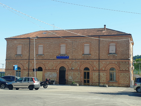 Bahnhof Montecarotto-Castelbellino