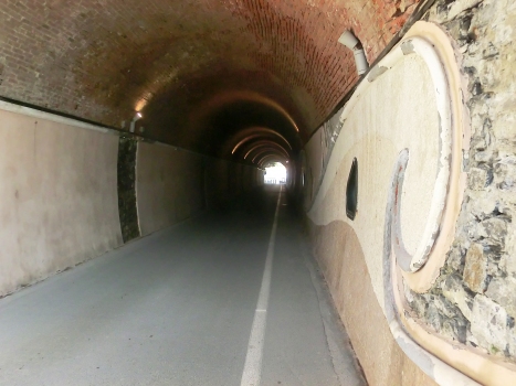 Capoluogo Tunnel western portal