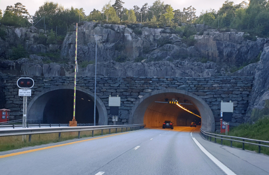 Tunnel de Brattheia