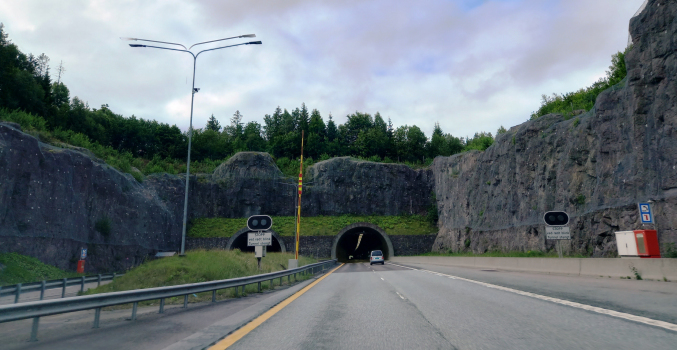Hem Tunnel northern portals