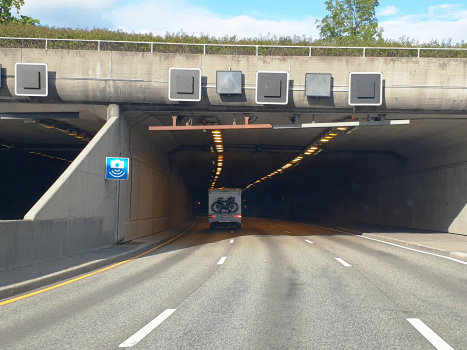 Opera-Tunnel