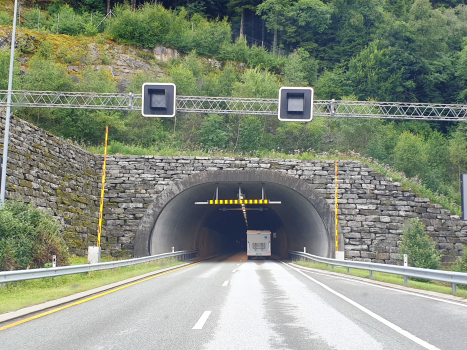 Eikås Tunnel